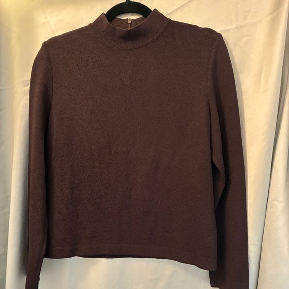 St. John Mock Turtleneck Back Zip Chocolate Brown Knit Made In USA Size S VGUC - Picture 1 of 7